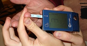 Диабетиков Карелии собираются обеспечить глюкометрами и тест-полосками