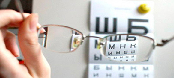 Плохое зрение при сахарном диабете может быть симптомом развития серьезных заболеваний глаз