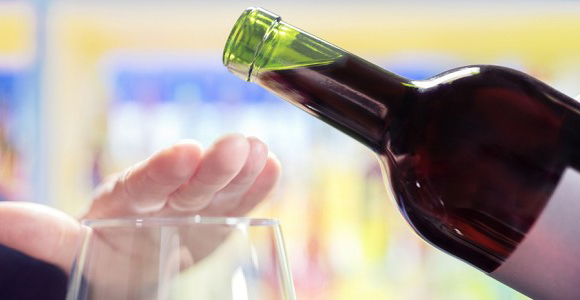 Исследователи говорят о проблемах, связанных с алкоголем